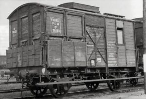 Wagon écurie PLM